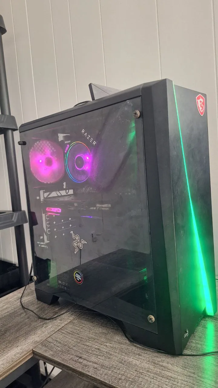 Custom Aerocool Cylon Gaming PC